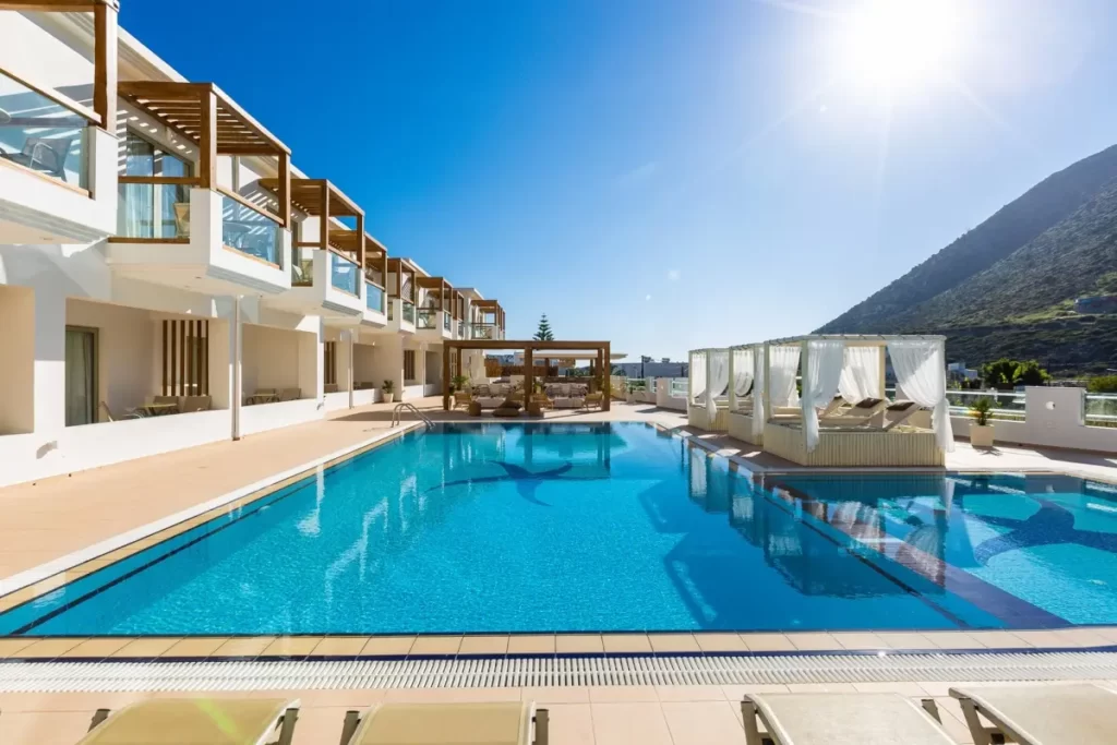 Hotel Nostos Beach