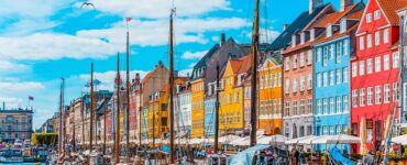 Kodaň, barevné domky, Dánsko