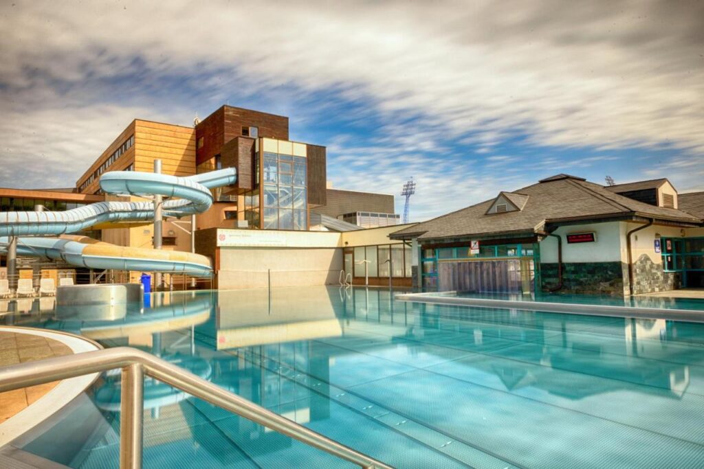Hotel AquaCity Seasons