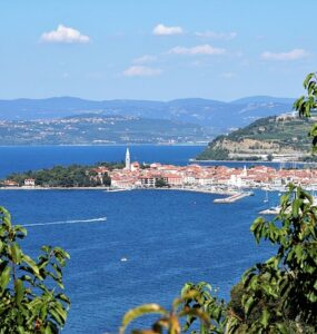 Izola, Slovinsko