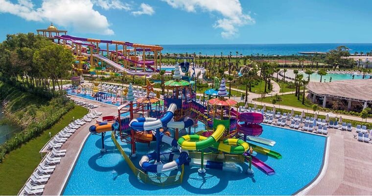 Turecko - hotel s aquaparkem a tobogány