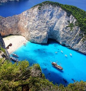 Vrak lodi na ostrově Zakynthos