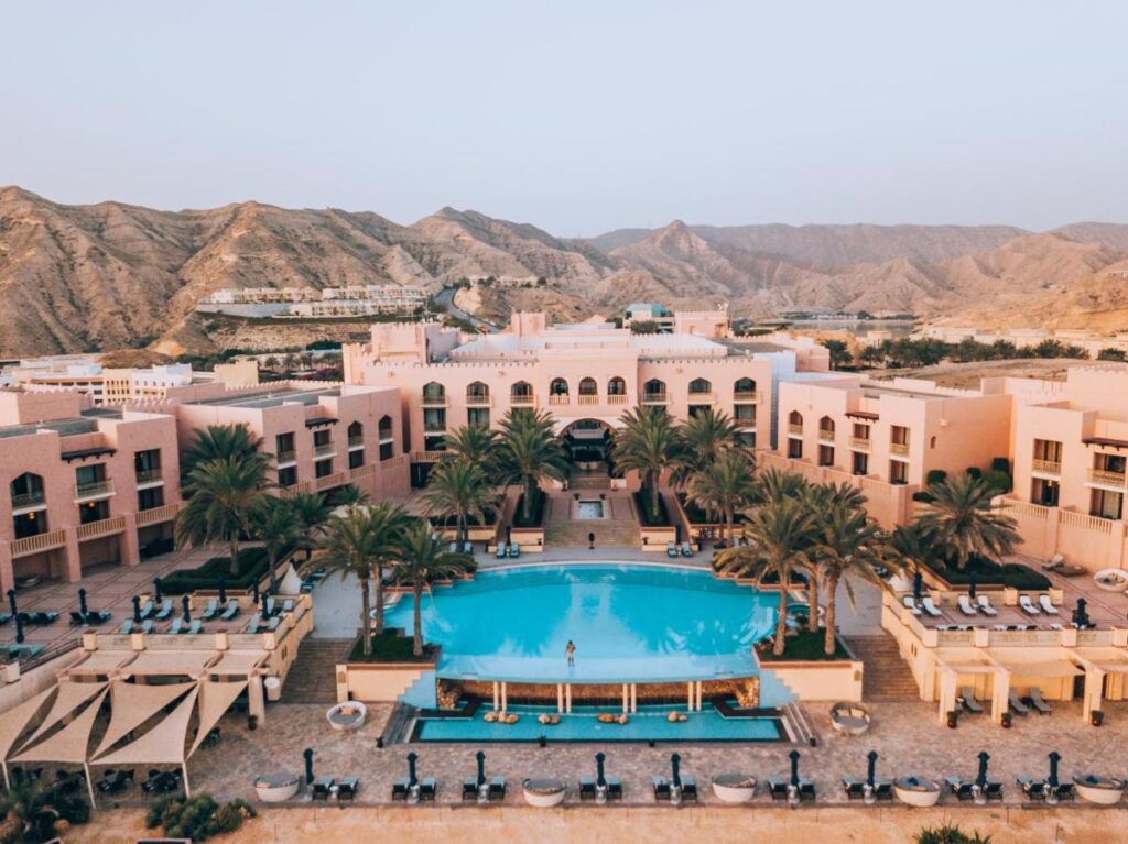 Hotel Shangri - La's Al Husn