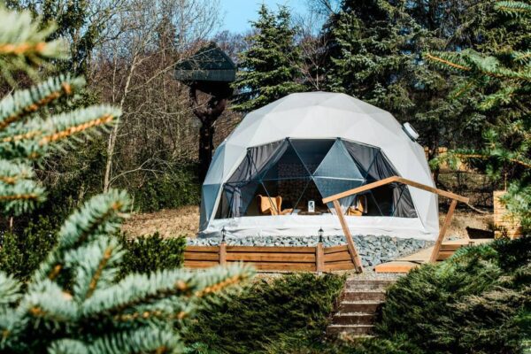 Ubytování v bublině - Glamping Bahenec