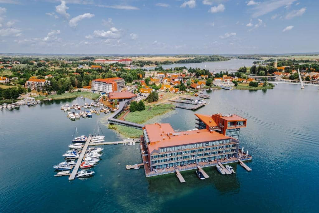 Hotel Mikołajki Leisure & SPA u jezera Mikołajki
