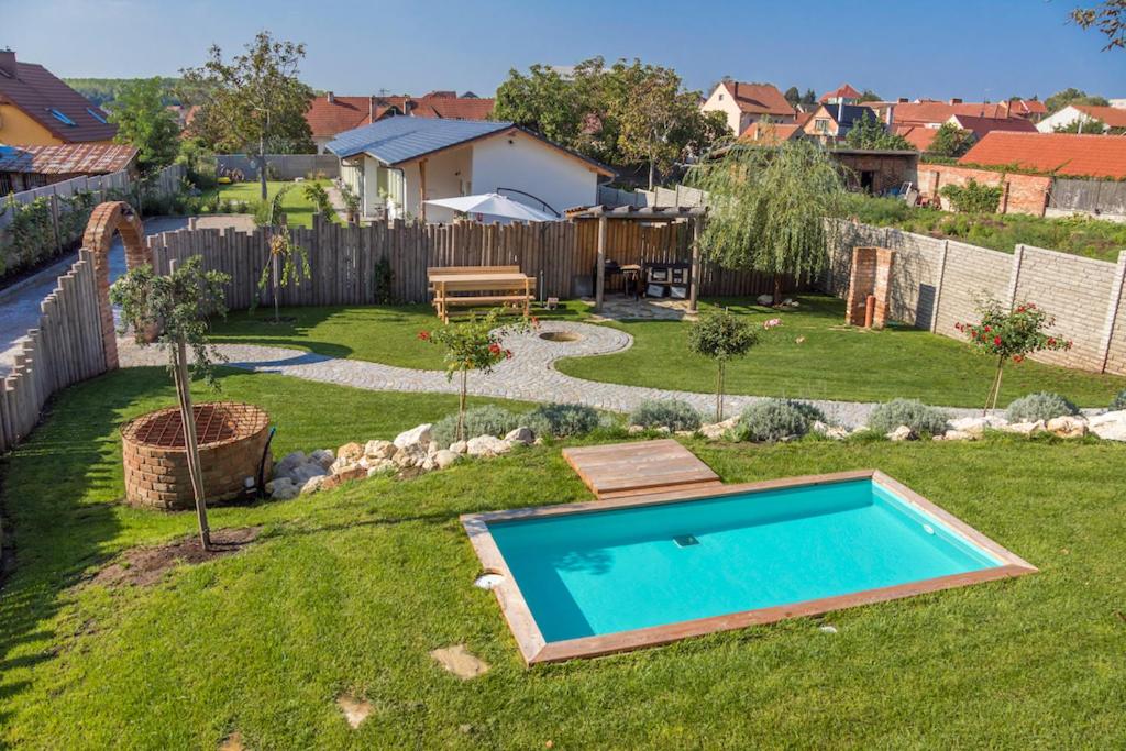 La Bobul Apartments