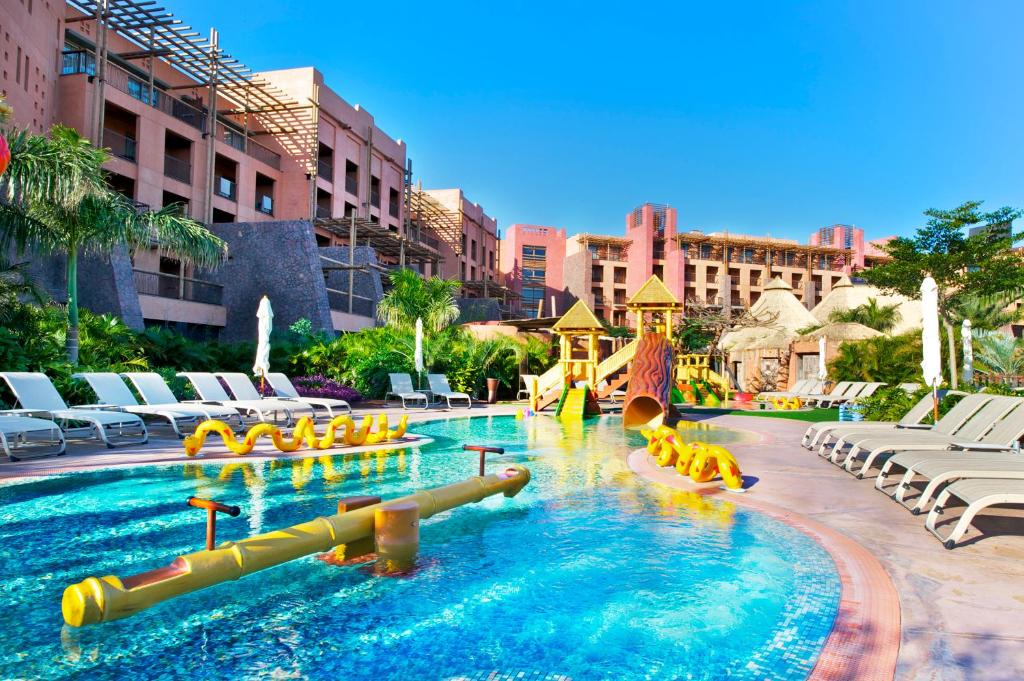 Lopesan Baobab Resort