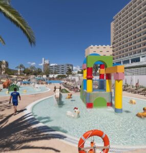 hotely na Mallorce s aquaparkem a tobogány