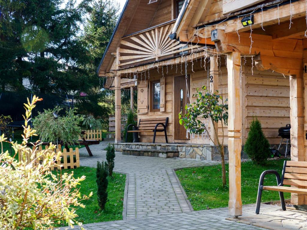Dřevěný dům a zahrada ubytování Domki i Pokoje uTadka